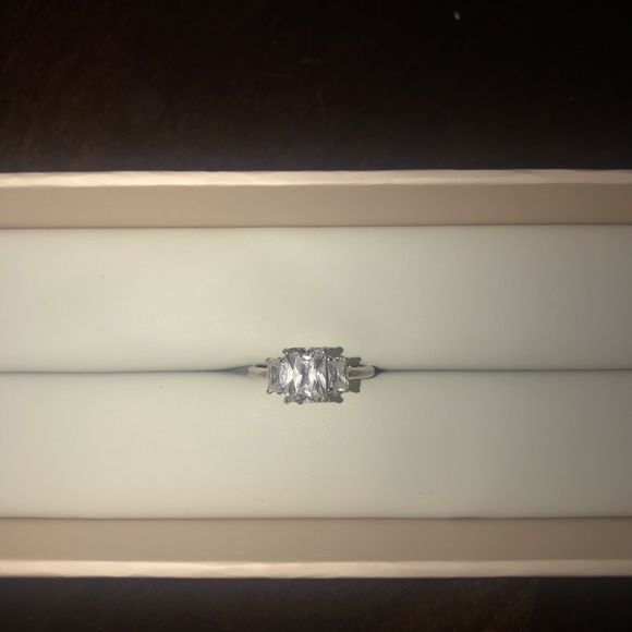 Cocktail ring - Picture 2 of 2